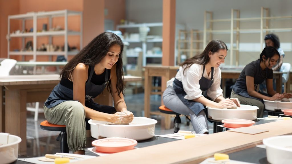 Crn Art Design Ceramic Studio dubai | FEW.ae