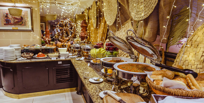 EID BUFFET IN THE ARABIAN COURTYARD | FEW.ae