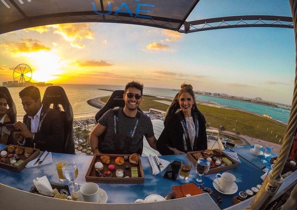 How much does eating out in Dubai usually1 | FEW.ae