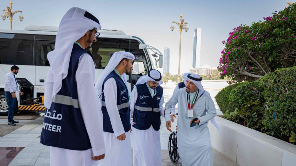 How can you find volunteer opportunities while in Dubai | FEW.ae