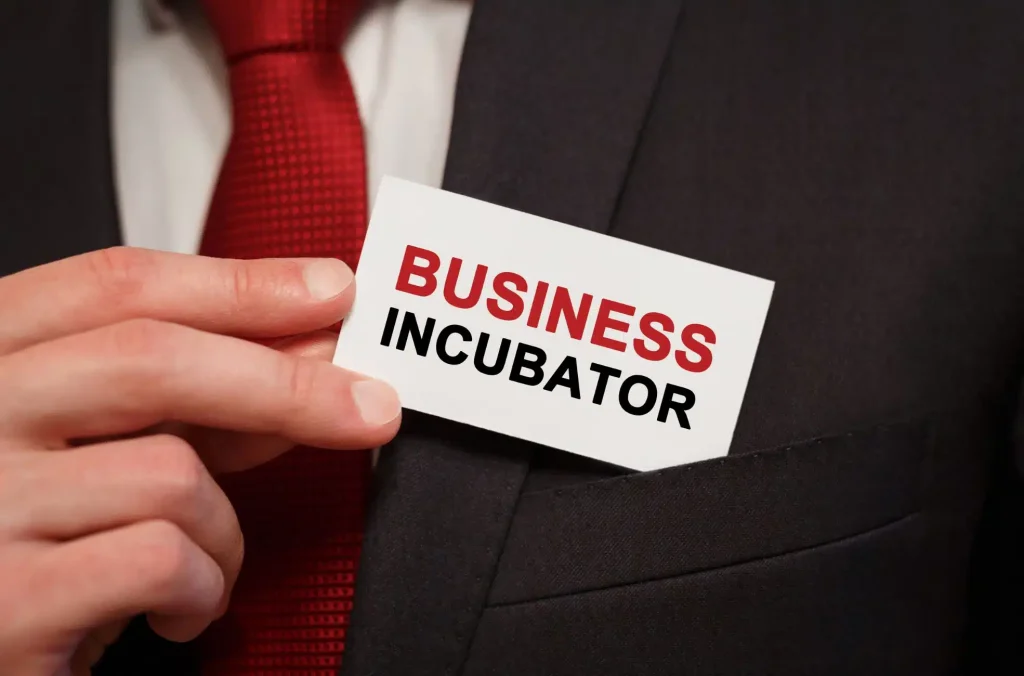 How to find startup incubators in Dubai1 | FEW.ae