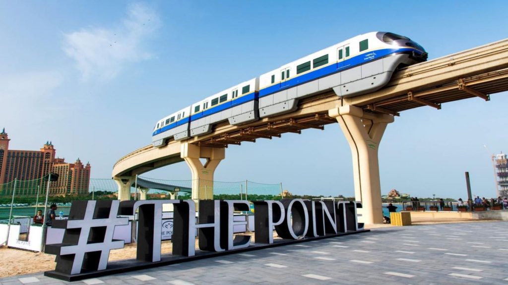 How to ride the monorail to Palm Jumeirah | FEW.ae
