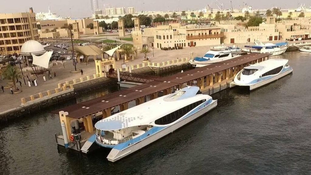 How to travel from Dubai to Sharjah1 | FEW.ae