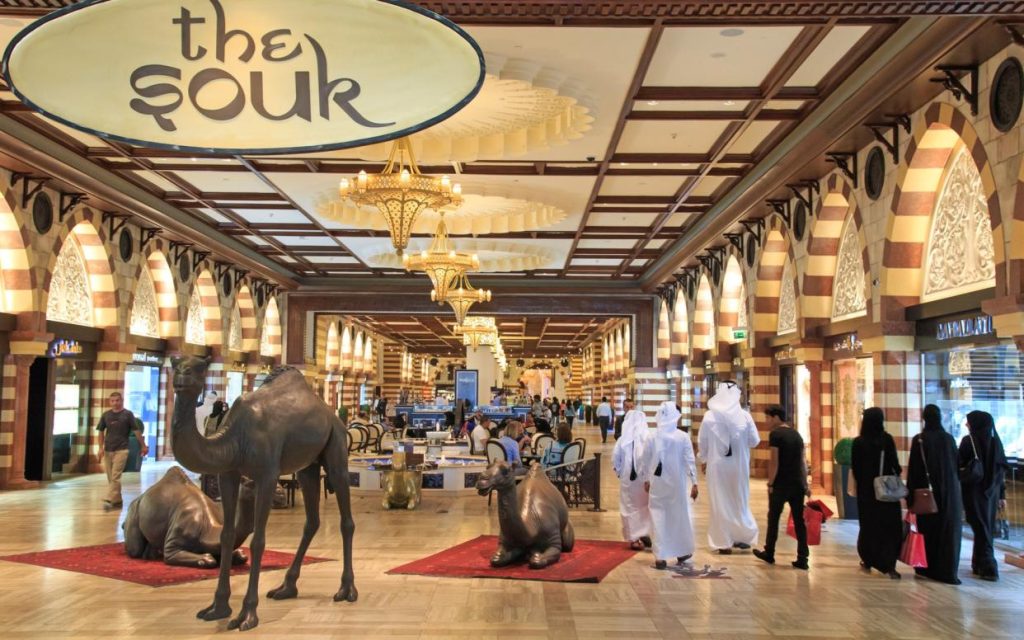 What are the best areas for shopping in Dubai1 | FEW.ae