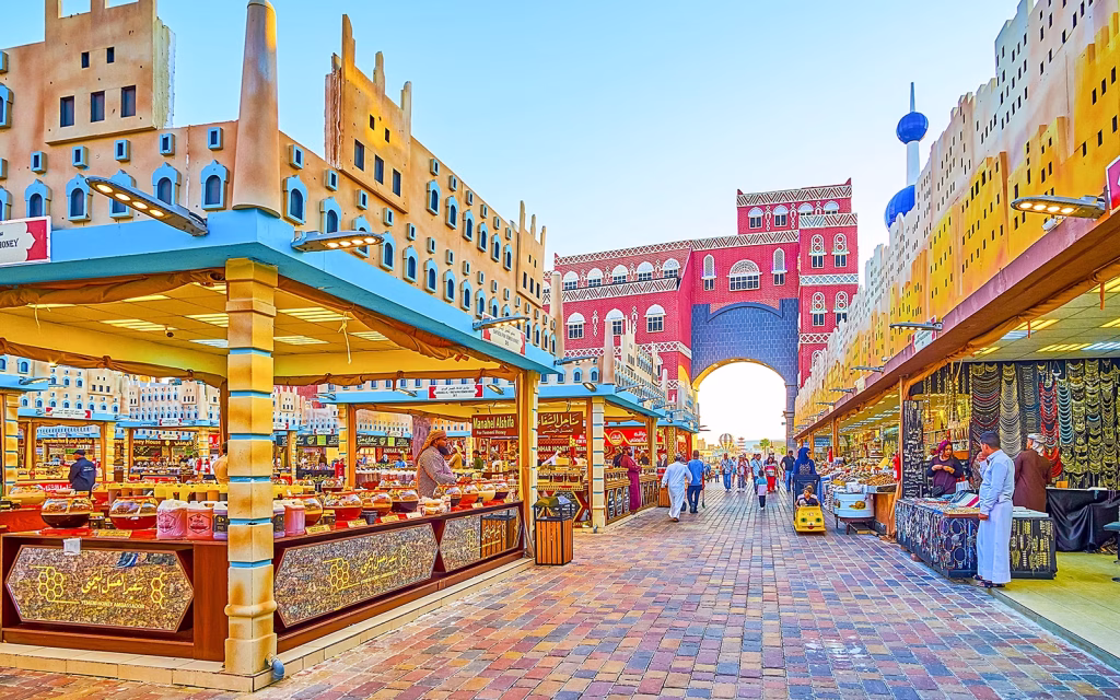 Where can tourists enjoy free events in Dubai1 | FEW.ae