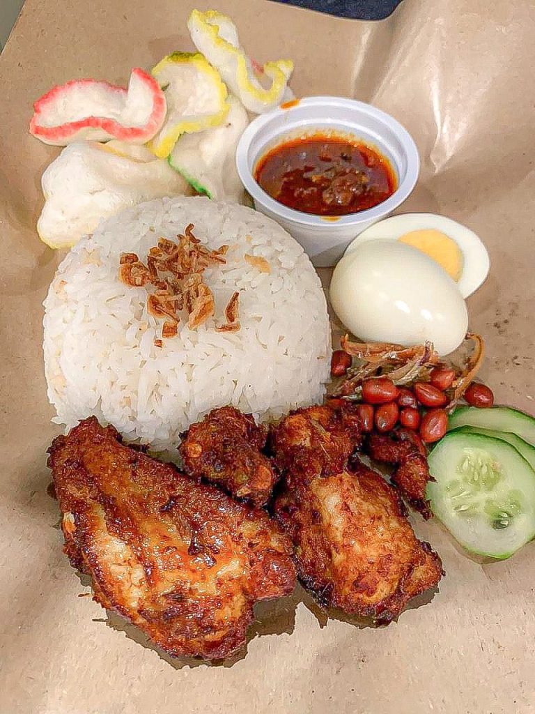 Where to try Malaysian cuisine in Abu Dhabi?