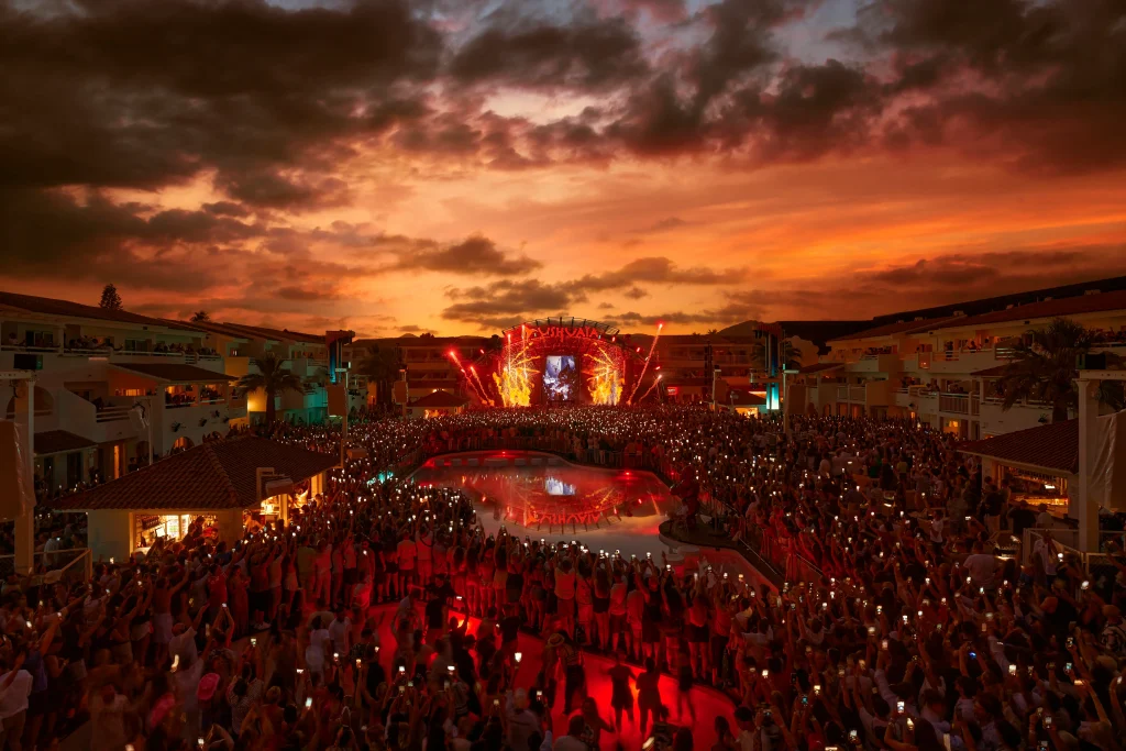 Black Coffee Headlines at Ushuaïa Dubai Harbour Experience