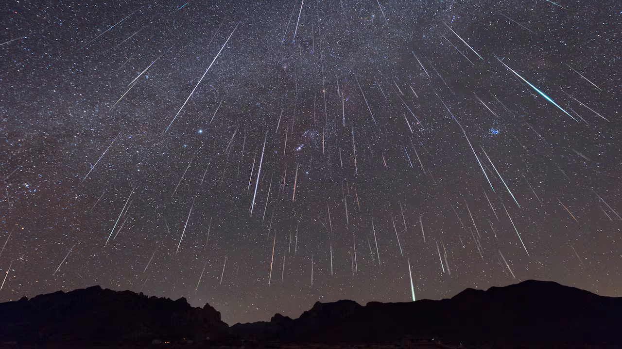 Dubai Geminids Meteor Shower at Al Qudra December