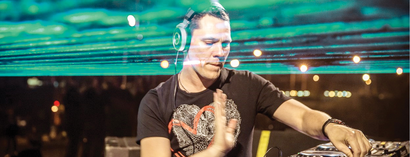 Tiësto DJ set at Be Beach Dubai 22 January